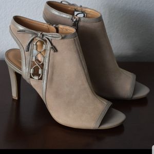 Farco Sarto Elton Peep Toe Bootie Heels Size 9 M